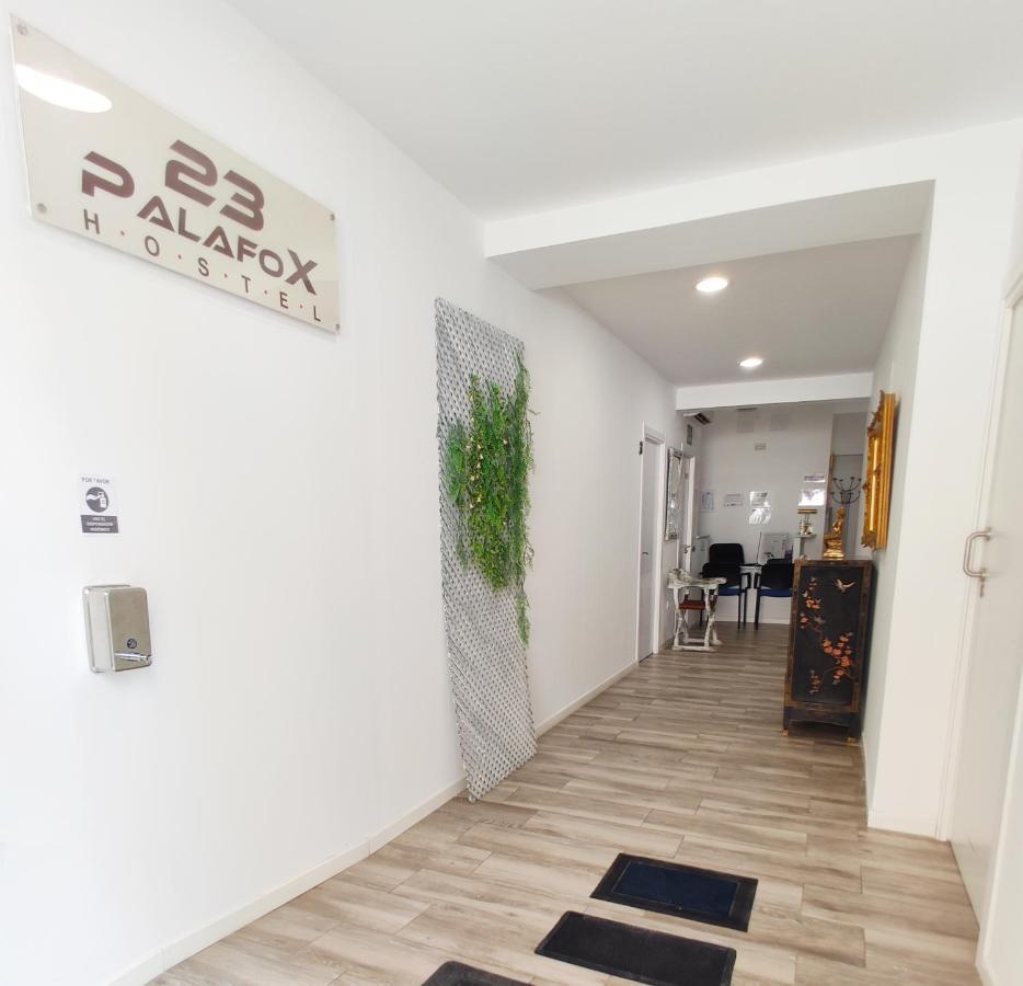 Palafox 23 Hostel Madrid Bagian luar foto